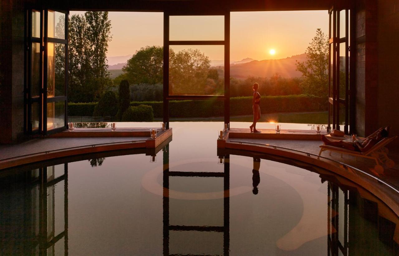 Fonteverde Lifestyle & Thermal Retreat - The Leading Hotels Of The World San Casciano dei Bagni Extérieur photo The interior of the Round Room at the 2010 World Economic Forum Annual Meeting of the New Champions