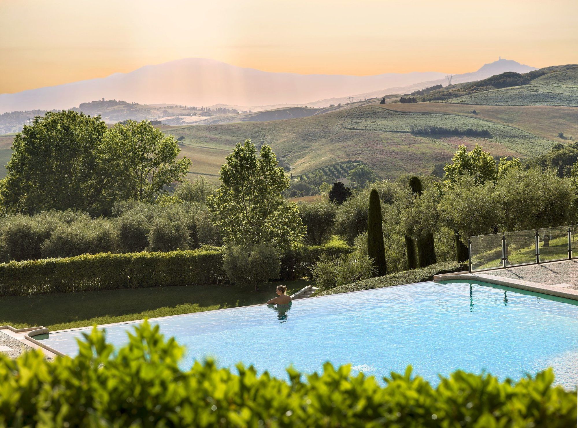 Fonteverde Lifestyle & Thermal Retreat - The Leading Hotels Of The World San Casciano dei Bagni Extérieur photo View of the Chianti hills